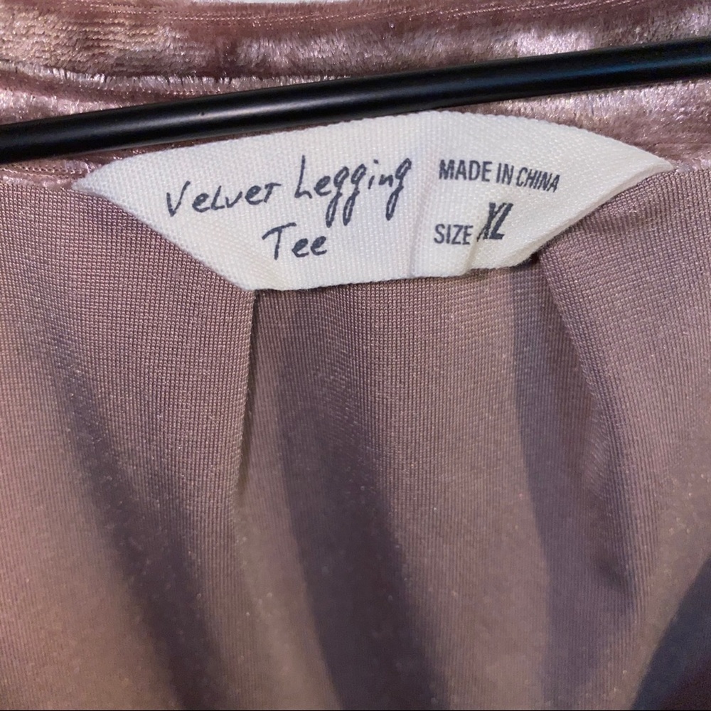 Spring & Mercer Velvet Legging Tee - Picture 2 of 5